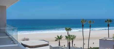 Two Bedroom Ocean View | Terrace/patio