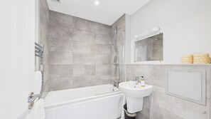House | 3 bedrooms - Union Road Where Coastal Calm Meets Conscious Living (Cowes)