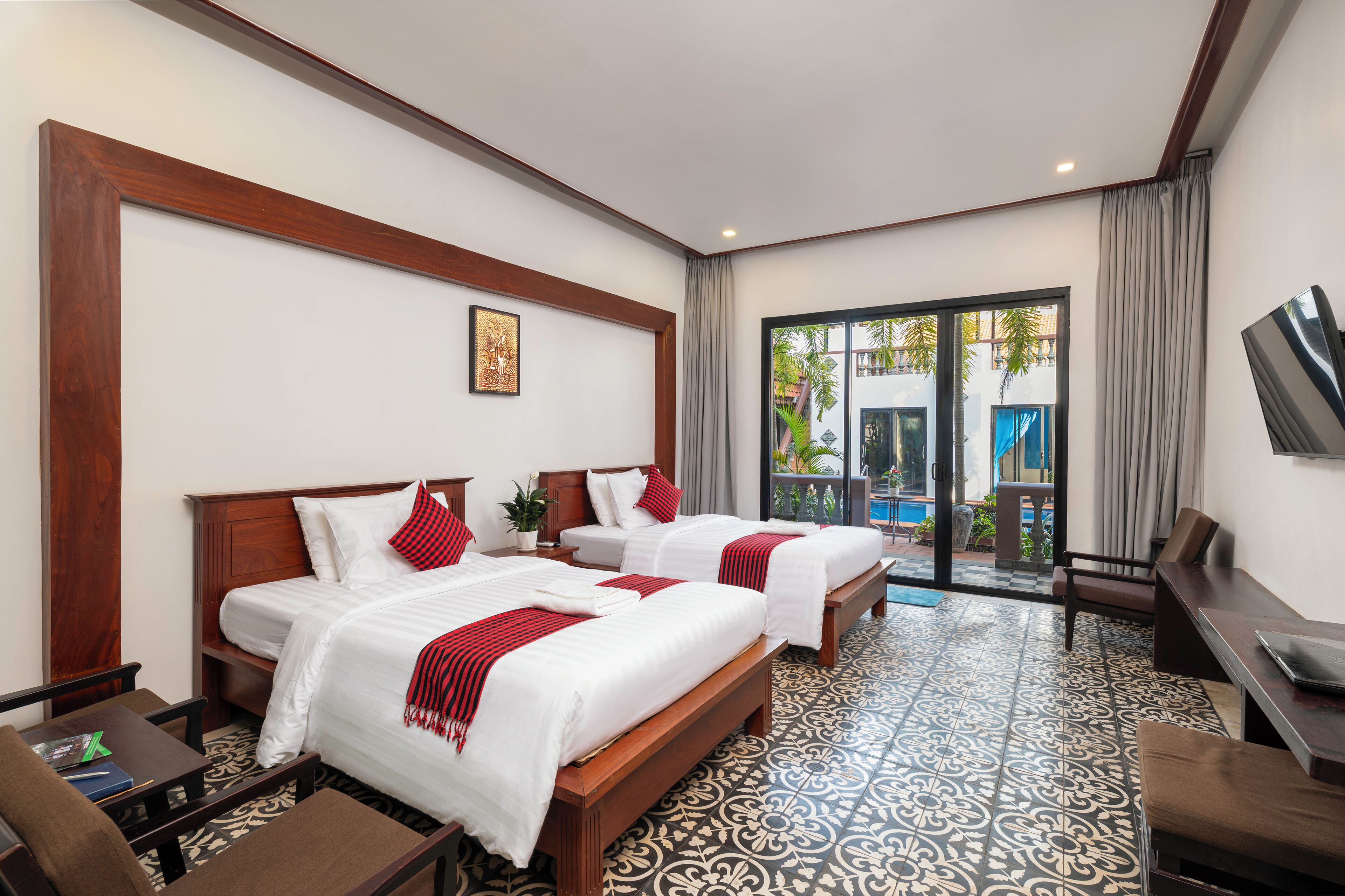 6 dormitorios, tabla de planchar con plancha, wifi y ropa de cama