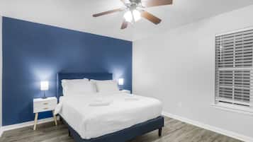 2 bedrooms, desk, iron/ironing board, free WiFi