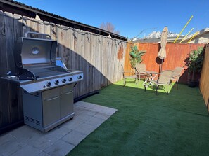 Outdoor dining - Charming Spot for Skiers & Snowboarders Lovers (Salt Lake City)