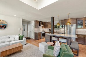 Interior - Eira House | Chic + Cozy, Steps from Main Street & Gondola (Telluride)