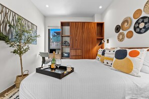 2 bedrooms, desk, iron/ironing board, free WiFi - Casa Formosa · Modern 2BR + Rooftop Pool (Puerto Vallarta)