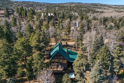 Bearfoot Lodge in Angel Fire