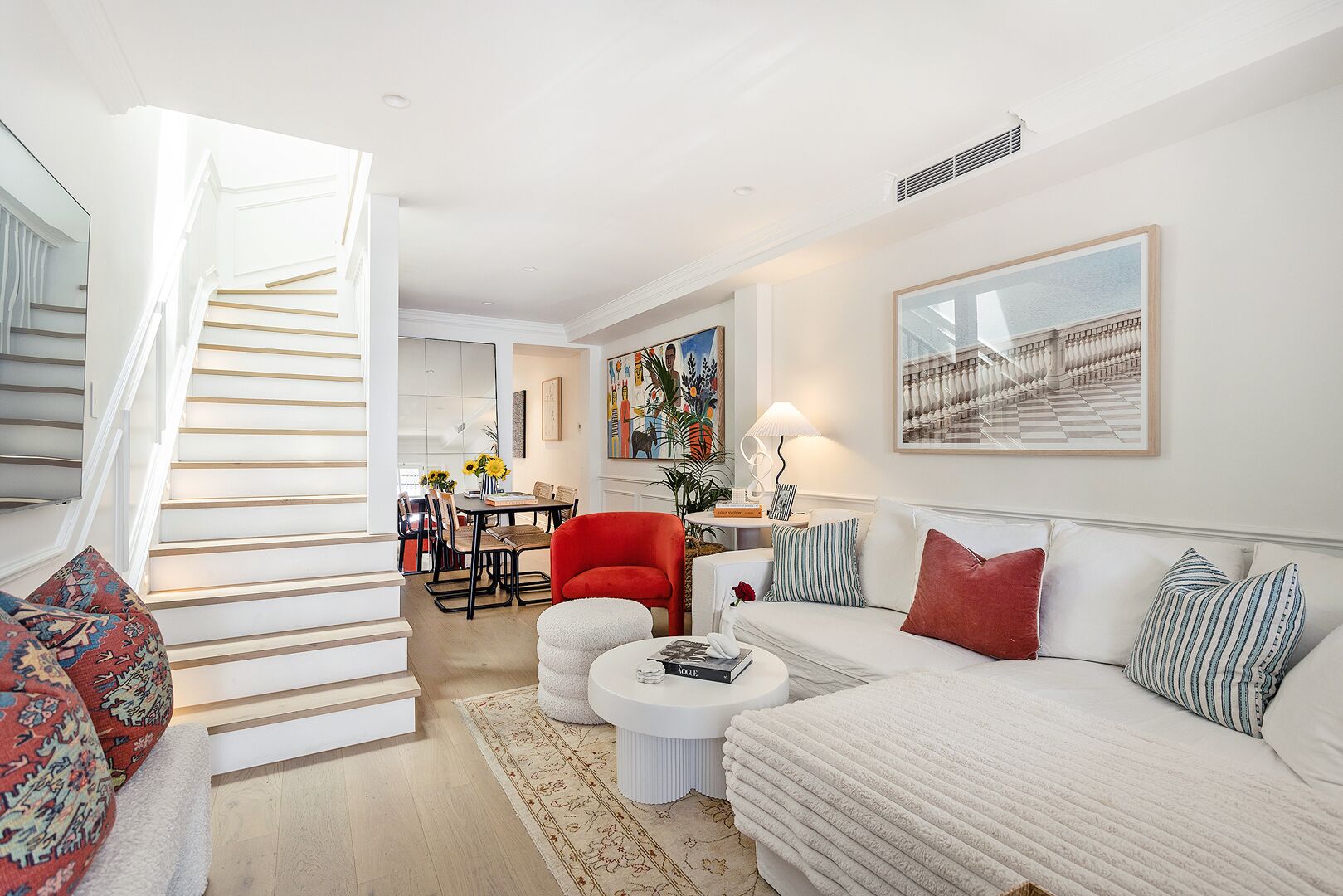 Luxurious Family Home In The Heart Of Surry Hills | 3 Bedroom Home With Parking - Surry Hills