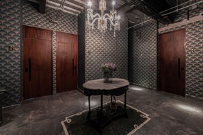 Apartment | 1 bedroom - The Urban Muse Suite (Mexico City)