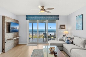 Smart TV - Luxurious Penthouse W/ Direct Ocean Front  Balcony, Heated Pool & Hot Tub!  🌊 (Cape Canaveral)