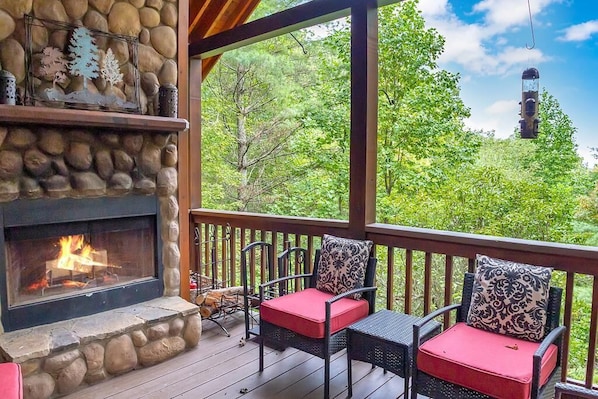 Property grounds - Peaceful Peaks Family Vacation (Blue Ridge)