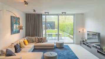 Televisie en een kantoor