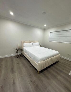 3 Schlafzimmer, Bügeleisen/Bügelbrett, kostenloses WLAN, Bettwäsche