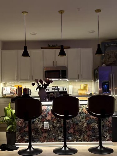 2-bedroom apartment in delightful Huntsville