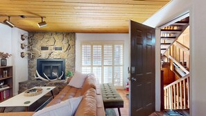 Smart TV - Walk to Lifts | On Shuttle Route | Laundry | Windchimes 103 (Angel Fire)