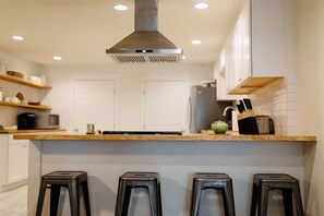 Private kitchen - Boxwood Haven (Moscow)