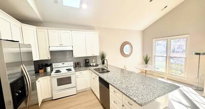 Charming 3-bedroom house in delightful Cary. This home is located in East Cary