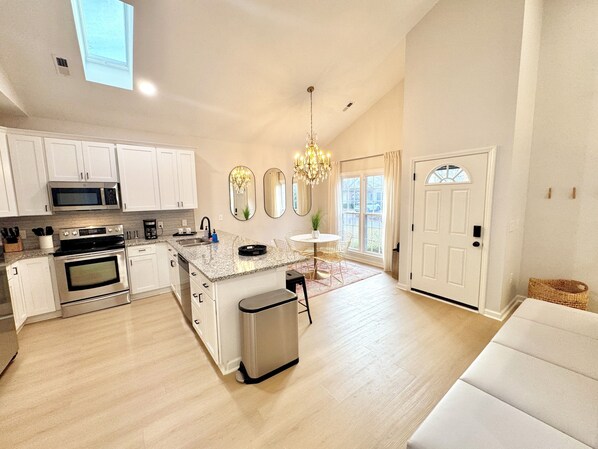 Interior - Charming Cary Home-3 Rooms-1 King & 2 Queen Beds with yard & walk paths (Cary)