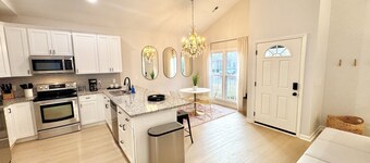 Charming Cary Home-3 Rooms-1 King & 2 Queen Beds with yard & walk paths