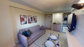 Deluxe Apartment | Living area - Ambassador Residence Apart-hotel (Curitiba)