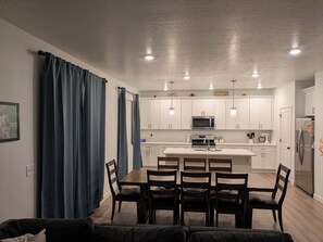 Interior - Spacious 3450 sq ft 5-bedroom house in beautiful Eagle Mountain! (Cedar Valley)