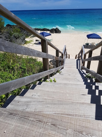 Beach. Private pool and private beach in this wonderful Warwick beachfront apartment