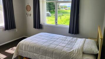 3 chambres, fer et planche à repasser, Wi-Fi gratuit