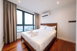 3 Schlafzimmer, Bügeleisen/Bügelbrett, Reisekinderbett, kostenloses WLAN