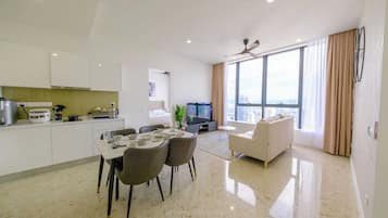 Fernseher, Arbeitsbereiche