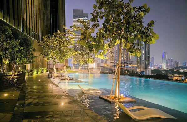 Pool - Luxury KLCC 3BR Embassy Area, Infi Pool @ La Gente (Kuala Lumpur)
