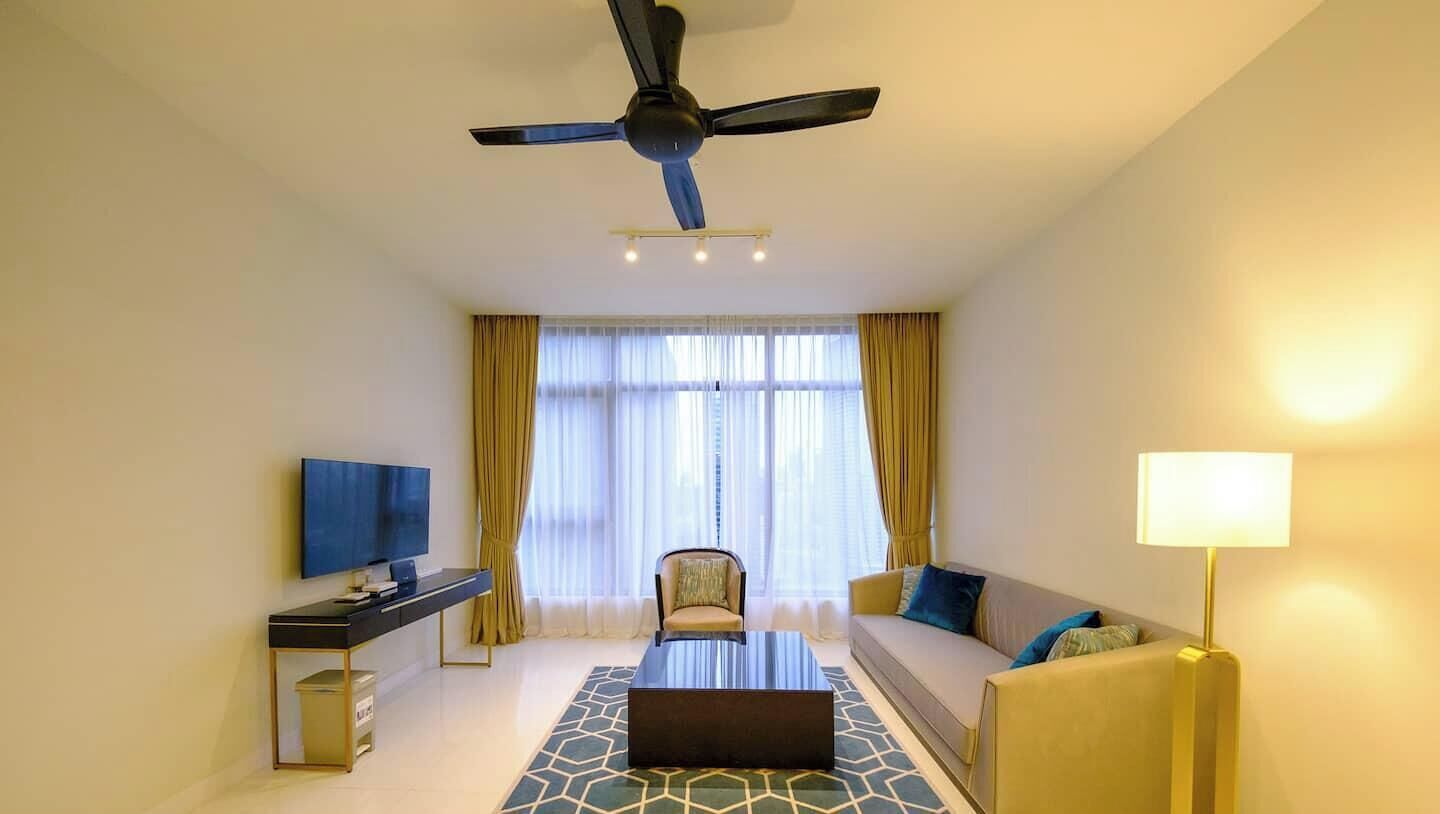 Tv, videospil, kontorer