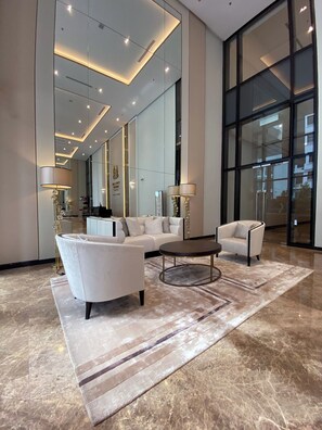 Lobby - High Floor Luxe & Cozy 2R2B KLCC Pavilion Embassy (Pavilion Embassy, KLCC, Kuala Lumpur)