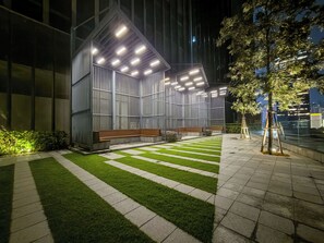 Property grounds - High Floor Luxe & Cozy 2R2B KLCC Pavilion Embassy (Pavilion Embassy, KLCC, Kuala Lumpur)