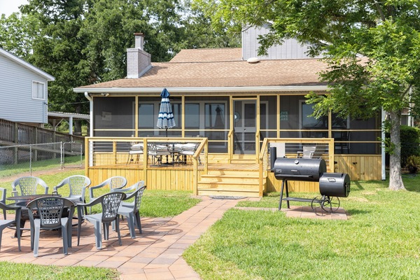Outdoor space with firepit