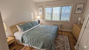 2 bedrooms, in-room safe, iron/ironing board, WiFi
