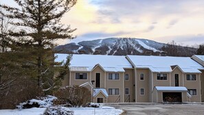 Exterior - Chic Condo <1 Mile Away from Stratton’s Village (Stratton)