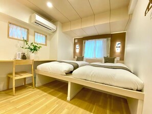 3 bedrooms, iron/ironing board, free WiFi, bed sheets - H101* Near Tokyo Sensoji Temple & Sumida River - 68 sq.m. spacious 3LDK room / Direct access from Narita & Haneda! (墨田区)