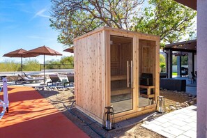 Terrace/patio - Mini Resort w/ Mountain Backdrop | Heated Pool, Hot Tub, Sauna, Cold Plunge (Phoenix)