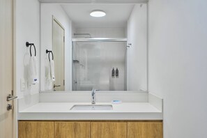 Hair dryer - geko| Novara_ 2BR near Malecon, unbeatable area (Miraflores)