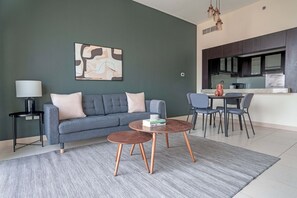 Fernseher, Stereoanlage