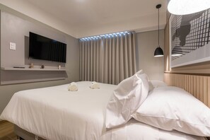2 bedrooms, travel cot, free WiFi, bed sheets - geko| Savoye _2BR w/balcony in Miraflores (Lima)