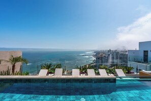 Pool - geko| Jade _2BR, modern escape steps from Malecon (Lima)