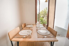 디럭스룸 | 공용 주방 | 전기 주전자