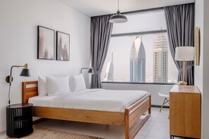 Iron/ironing board, WiFi, bed sheets - Blueground | DIFC, pool, nr Dubai Mall (Dubai)