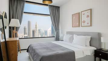 Iron/ironing board, WiFi, bed sheets