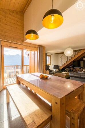 Dining - LA PERLE DES ALPES - VILLARD SUR DORON LES SAISIES (VILLARD SUR DORON LES SAISIES)