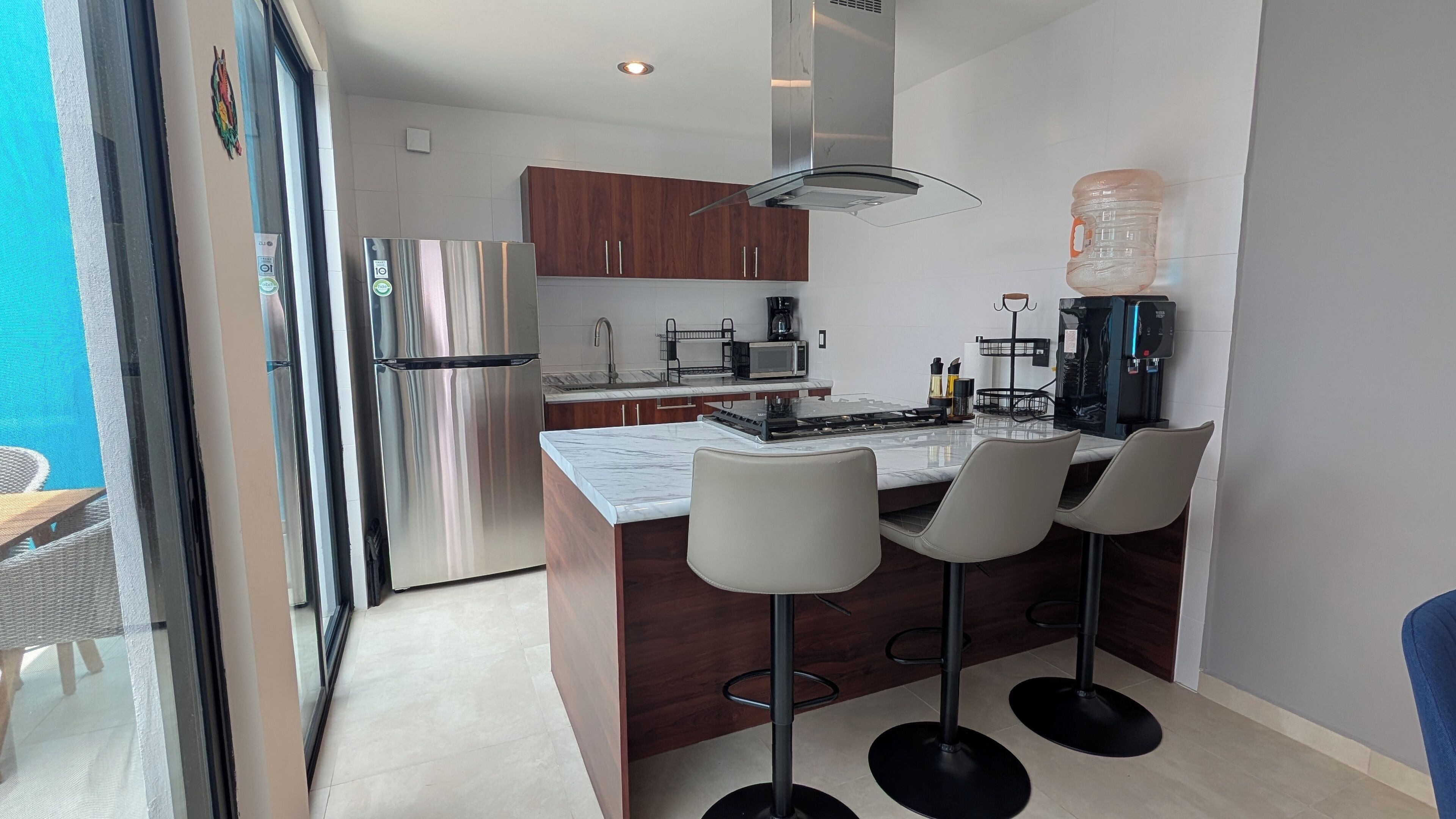 Microwave, oven, stovetop