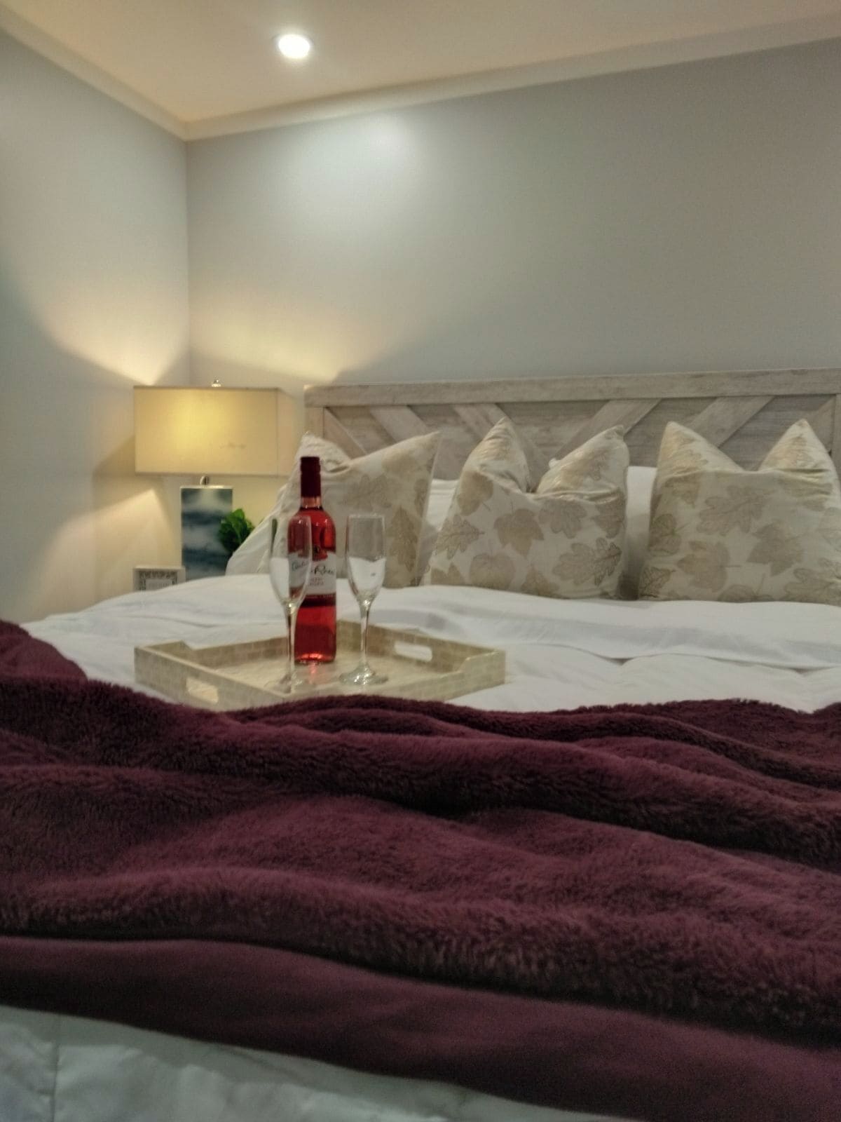 1 bedroom, internet, bed sheets