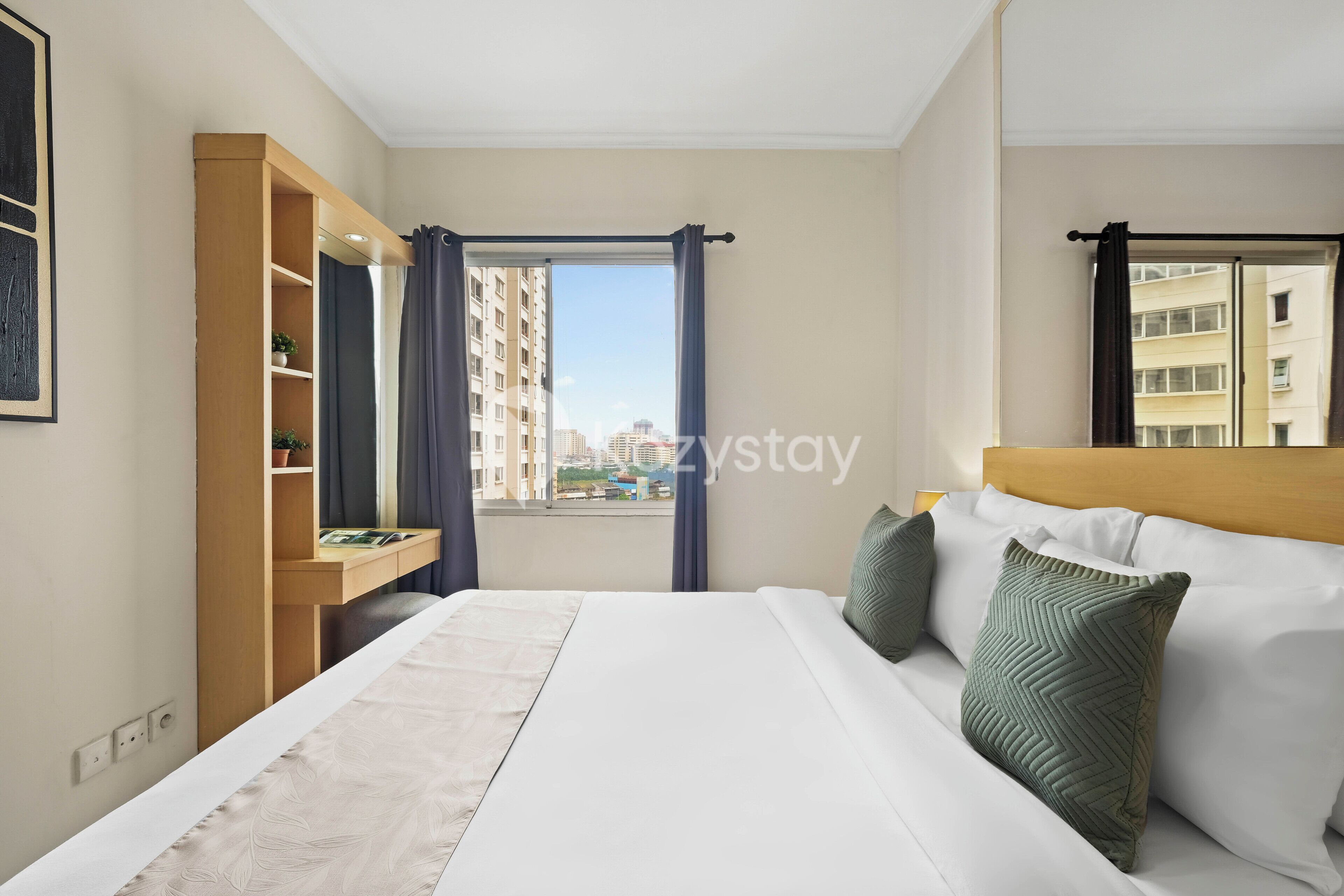 อพาร์ทเมนท์, 2 ห้องนอน, วิวเมือง | โต๊ะทำงาน, พื้นที่ทำงานแบบใช้แล็ปท็อป, เตารีด/โต๊ะรีดผ้า, Wi-Fi ฟรี