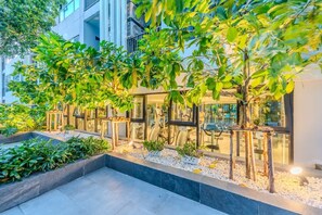 Property grounds - The Base Pattaya | Top Location & Utility Include (Bang Lamung, Muang Pattaya)
