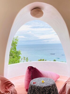 Family Villa | Living area - Mentigibay Dome Villa Lombok (Pemenang)