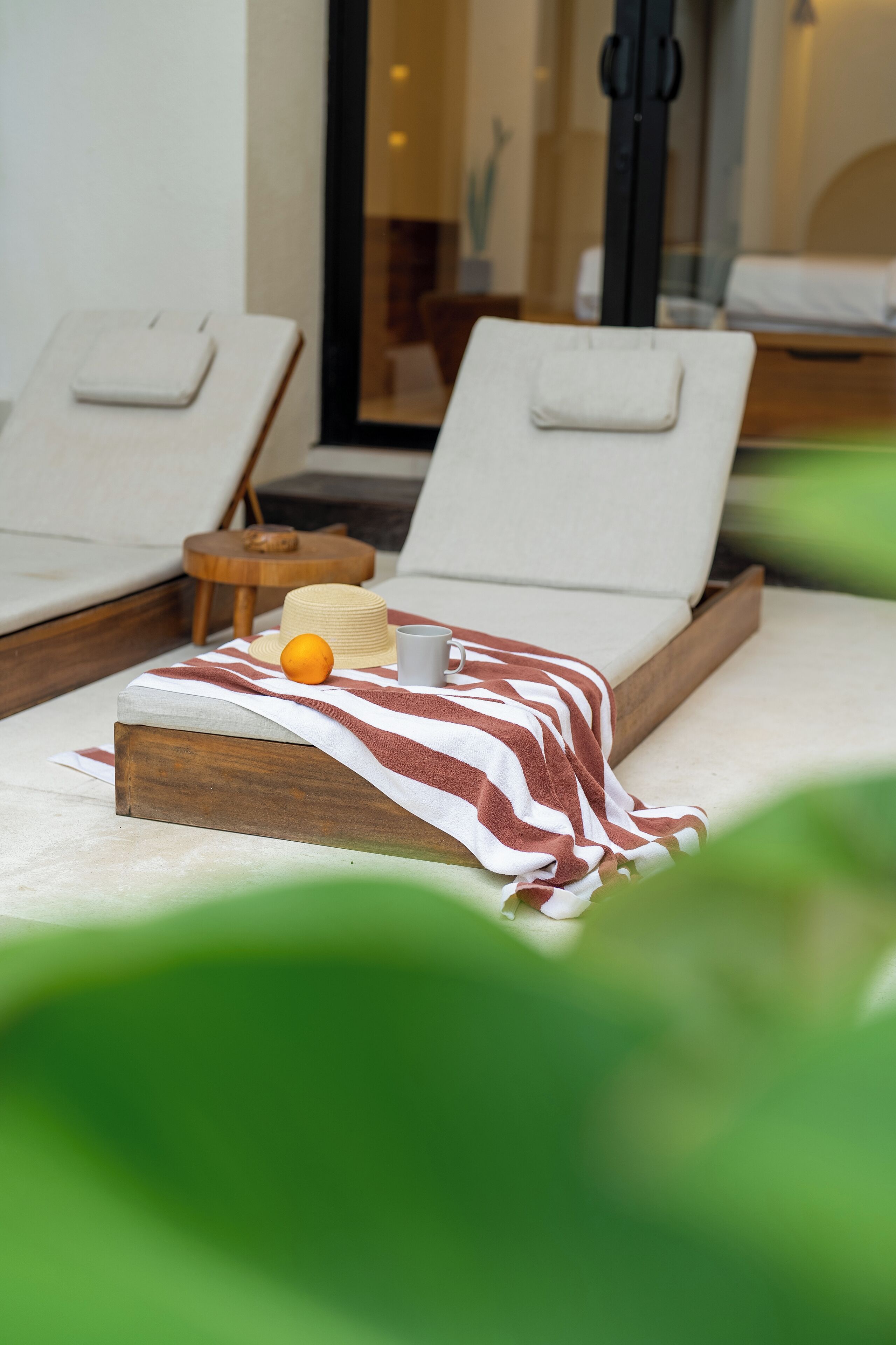 Outdoor pool, sun loungers