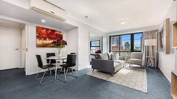 Apartment | Living room